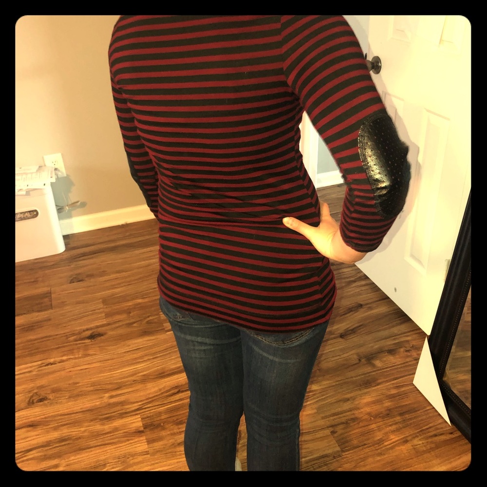 Long sleeve striped shirt